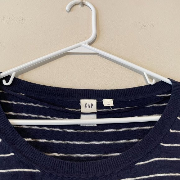 GAP Women’s Large Navy White Thin Horizontal-Striped L/S Drop Sleeve Sweater Top - Picture 8 of 16